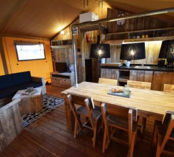 Eethoek safaritent Meerpaal